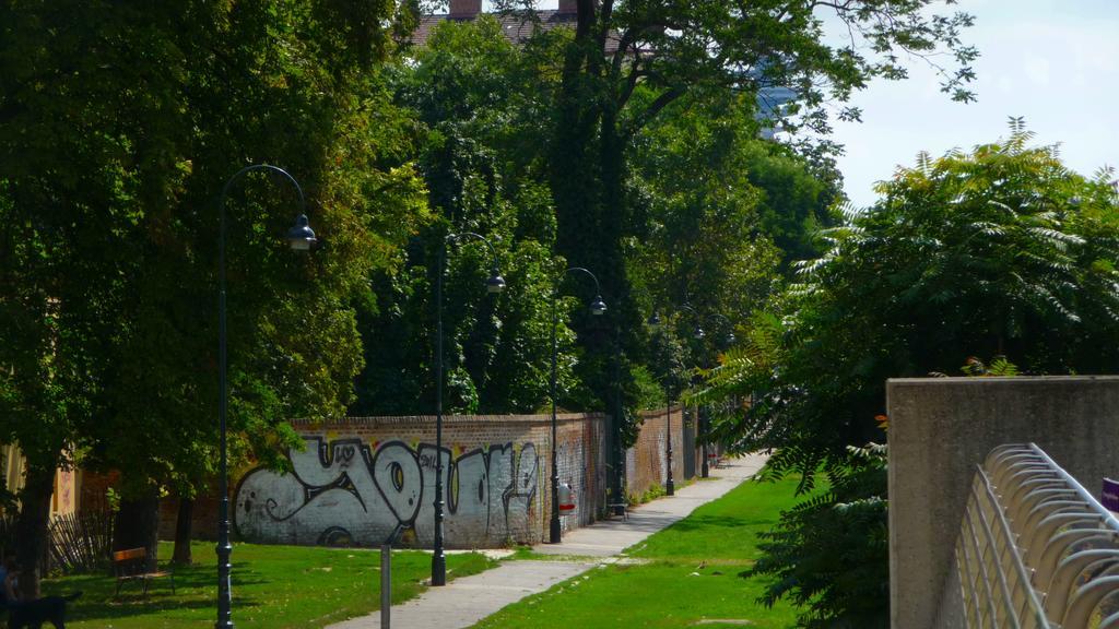 Streetview Wien - Premium Apartment Beim Belvedere Экстерьер фото